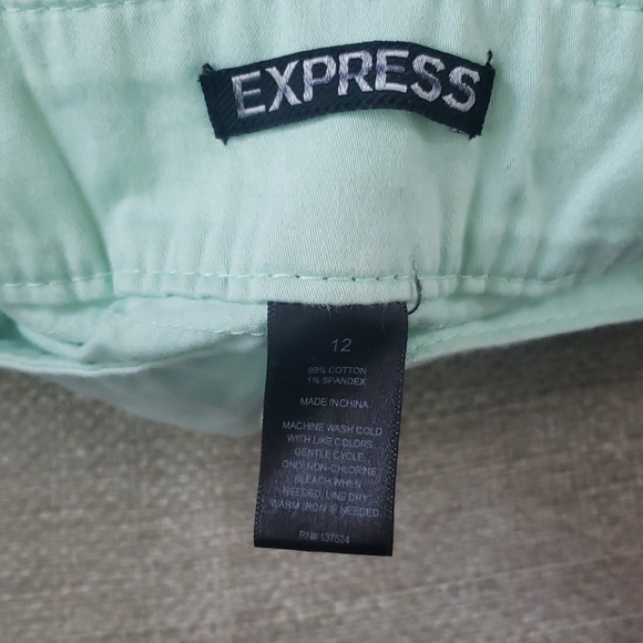 Shorts - Picture 5 of 5